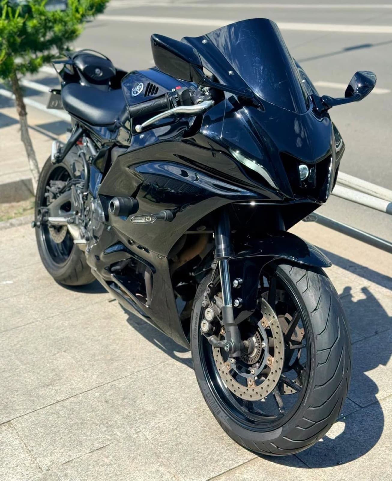 Yamaha YZF-R7