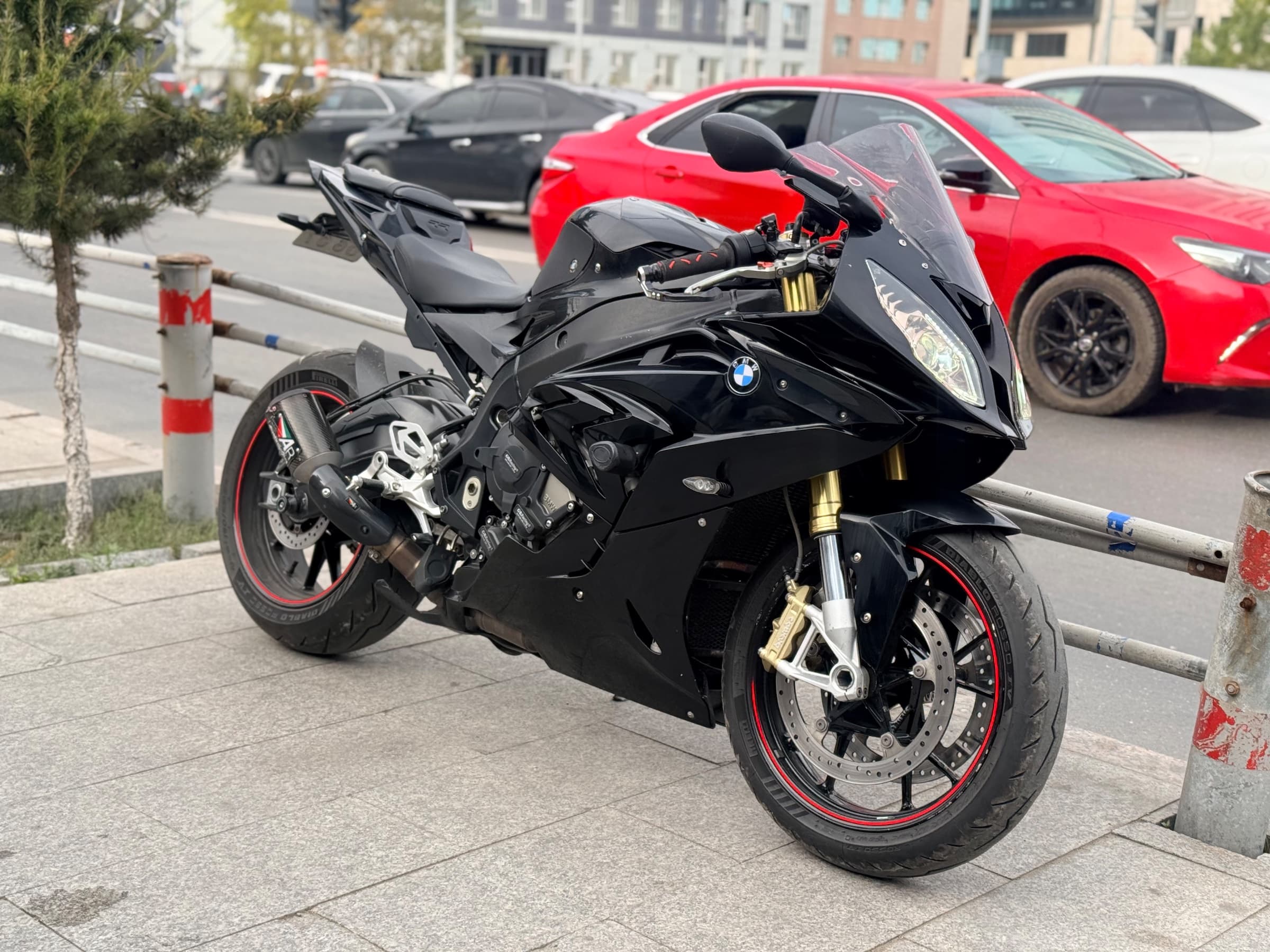 BMW S1000RR